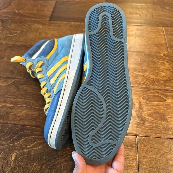 Adidas Americana Blue/Gold Size 10.5 Unisex